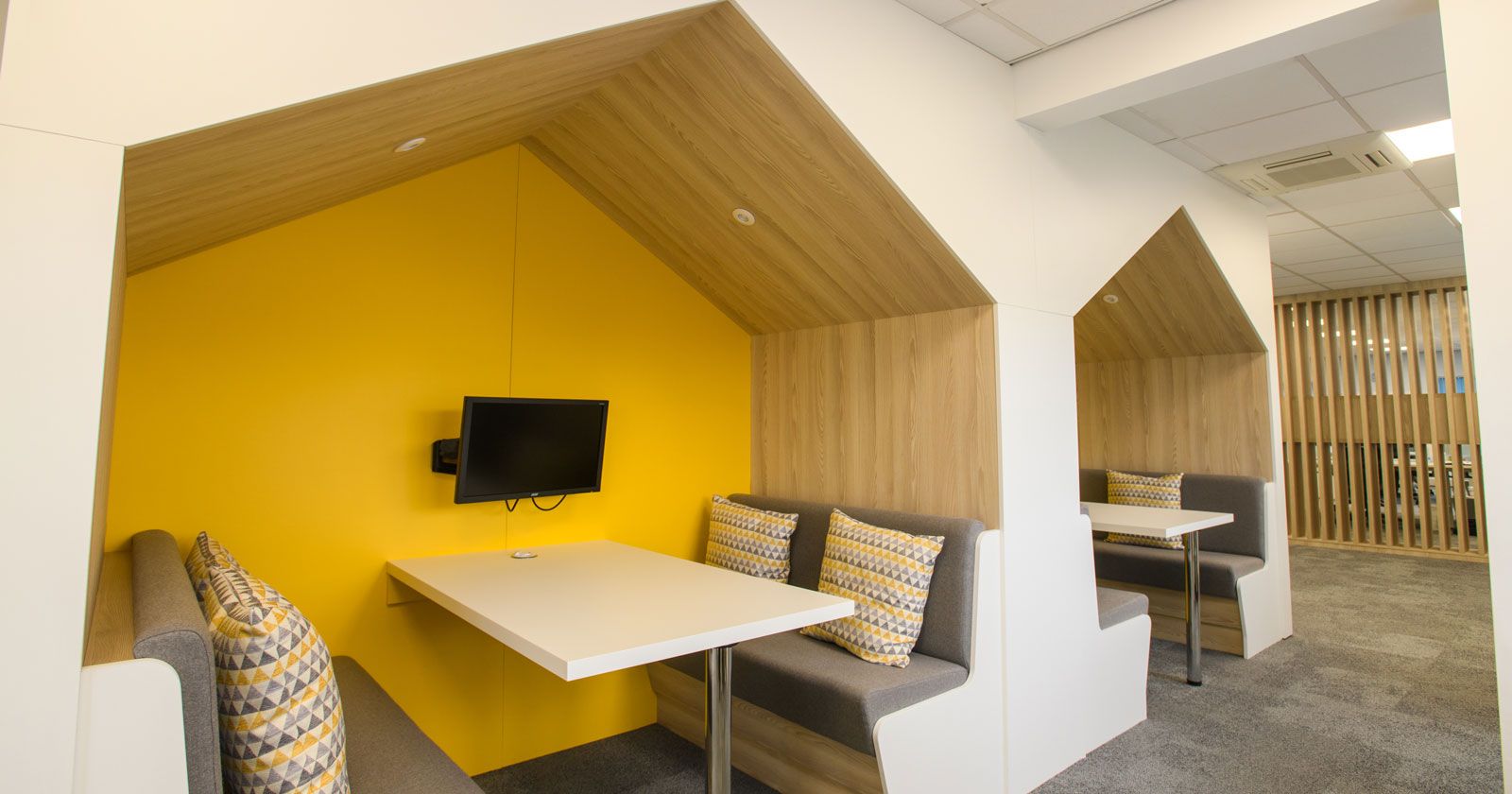 Charnwood-Accountants-Break-Out-Area-meeting-pod-Designed-built-and-installed-by-APSS-joinery