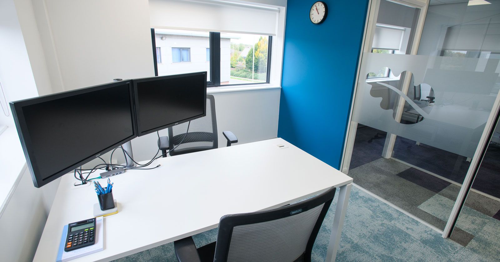 Charnwood-Accountants-personal-office-designed-and-installed-by-APSS