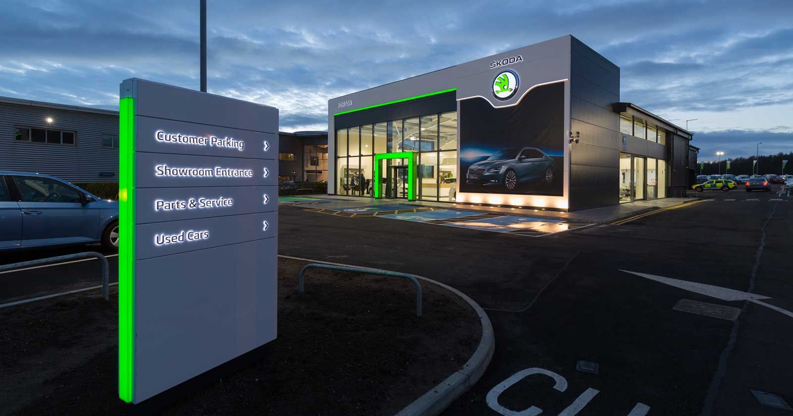 Horton-Skoda-Lincoln-Car-Showroom-exterior-signage-and-extention-works-by-APSS