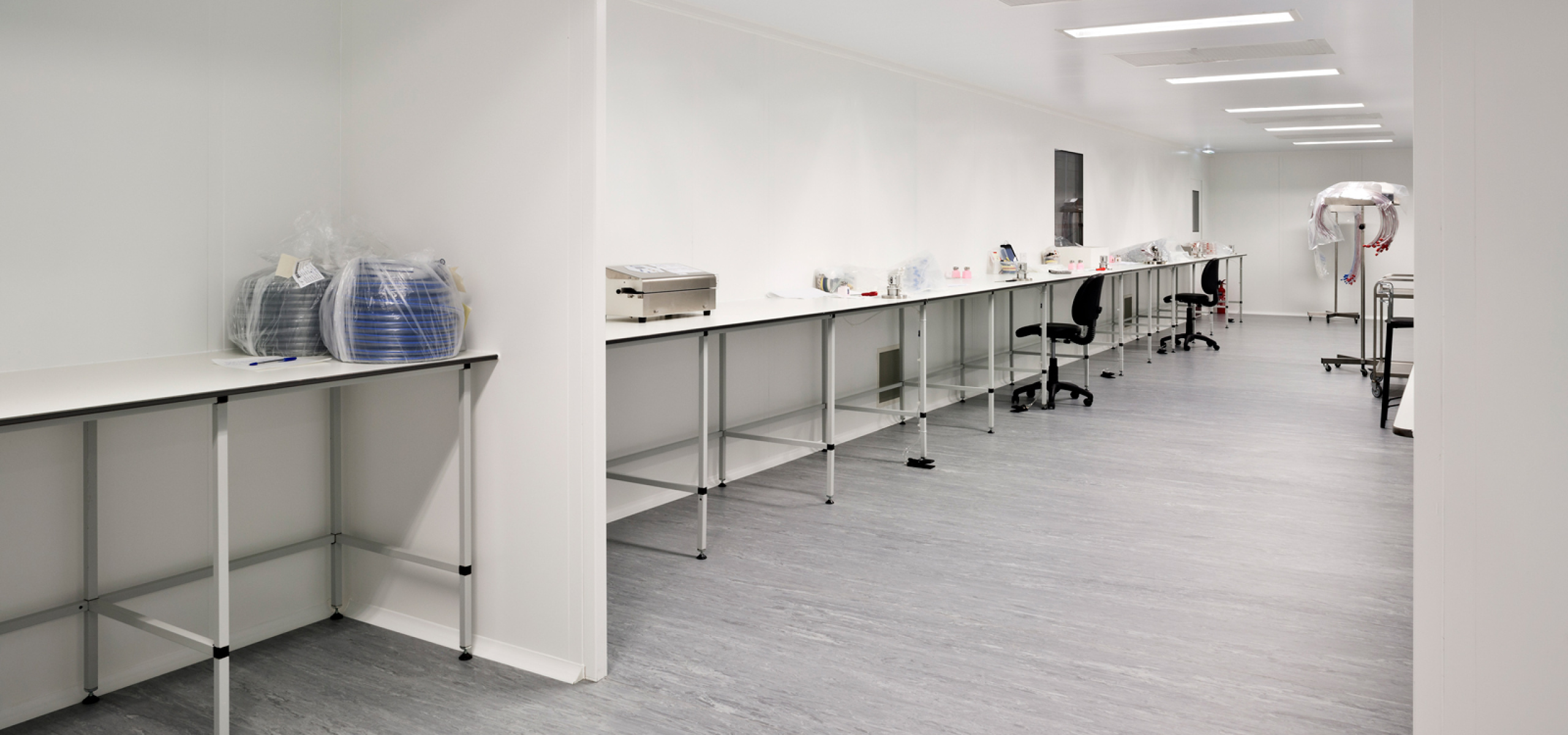 Chalice Medical Clean Room Internal desks and Steel Partitions by APSS