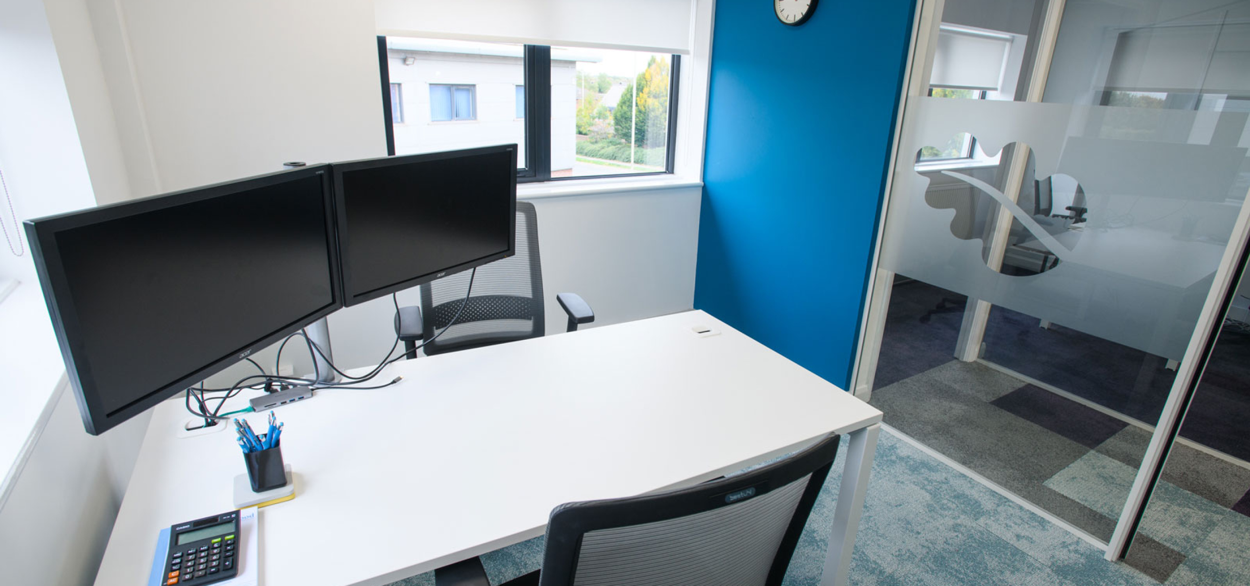 Charnwood-Accountants-personal-office-designed-and-installed-by-APSS