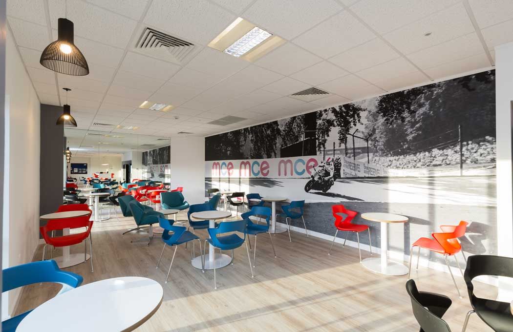 MCE-Canteen-Breakout-area-with-Floor-to-ceiling-graphics-By-APSS